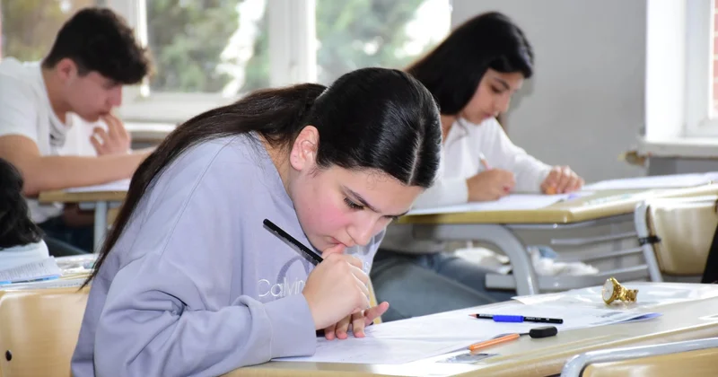 Doktoranturaya qəbul olmaq istəyənlər imtahana buraxılış vərəqəsini çap edə bilərlər