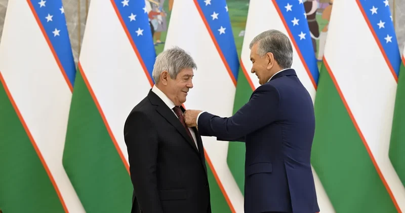 Azərbaycanlı səfir Özbəkistanda ordenlə təltif edildi FOTO