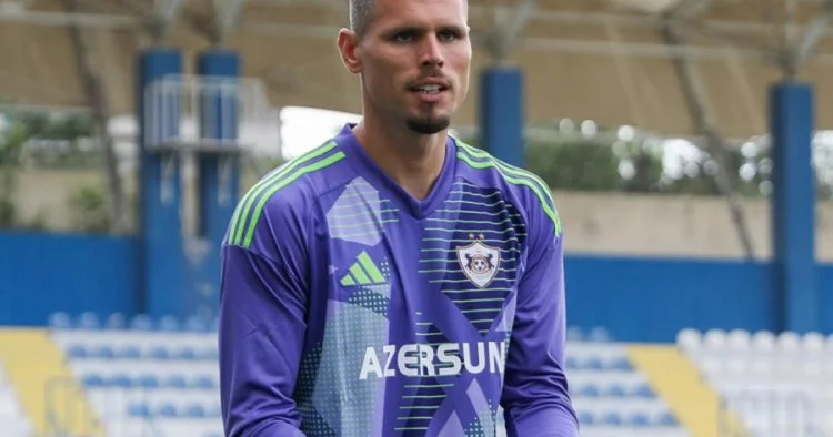 Qarabağ da iki ayrılıq RƏSMİ