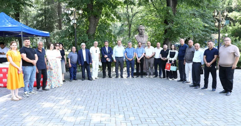 Qazaxda Səməd Vurğunun 120 illiyinə həsr olunmuş Birinci Kitab Sərgisi açılıb