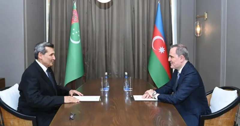 Azərbaycan Türkmənistan münasibətlərinin vəziyyəti və inkişaf perspektivləri müzakirə olunub