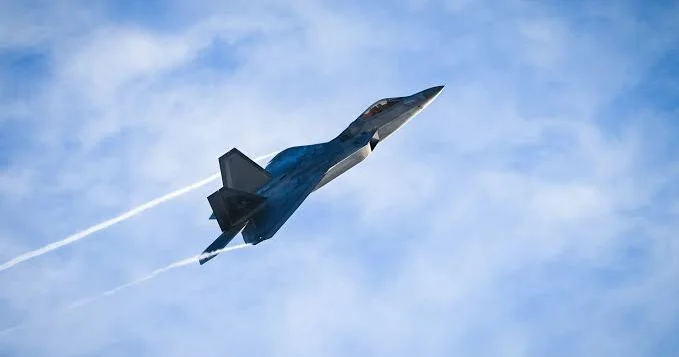 Rumıniya NATO qırıcılarını havaya qaldırıb