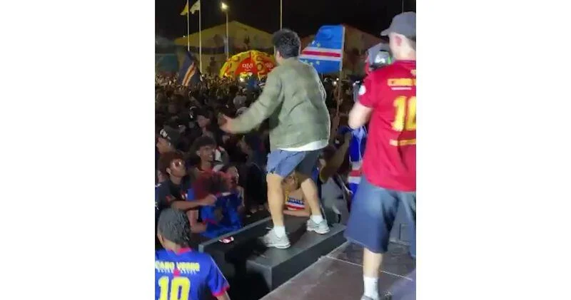 Вот как Кабо Верде отмечает успех в игре с Уругваем на ЧМ ВИДЕО