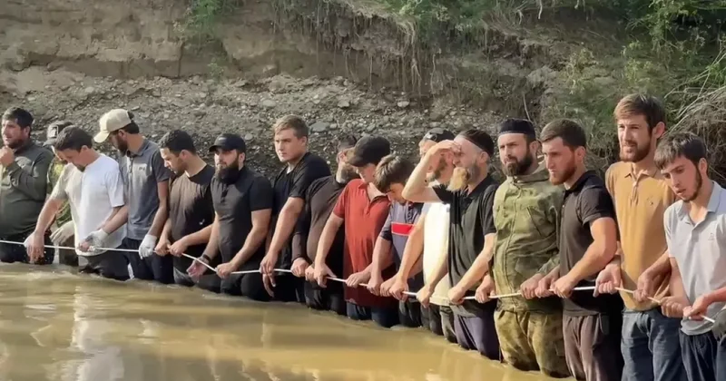 В Ингушетии более 100 участников поисков пропавшего мальчика получили помощь медиков ВИДЕО