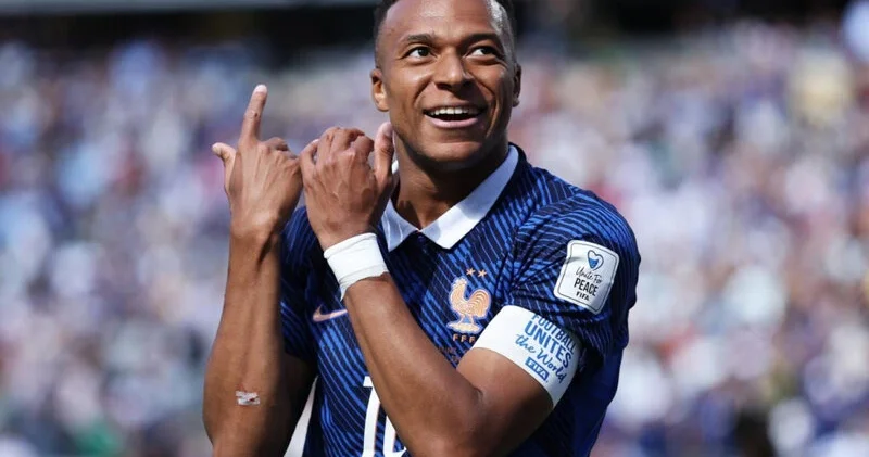 Mbappe dünya çempionatları tarixində Ronaldoya çatdı
