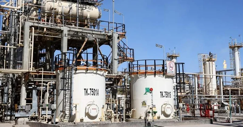 США выдали временную лицензию на операции с иранской нефтью