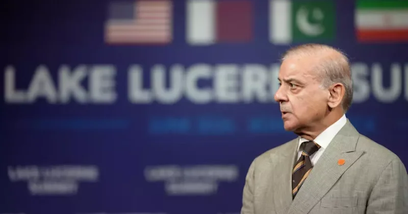 Шариф: Переговоры Ирана и США в Швейцарии завершились успешно