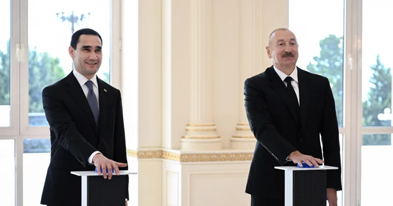 Azərbaycan bu ölkəyə tanker hədiyyə etdi Foto