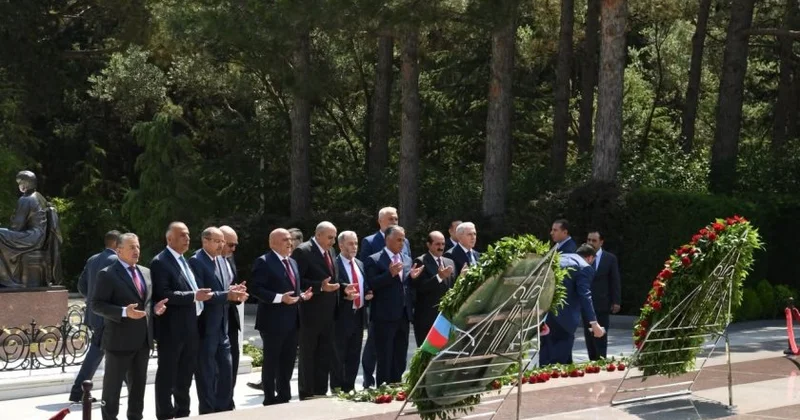 İordaniya Nümayəndələr Palatasının spikeri Fəxri xiyabanı və Zəfər parkını ziyarət edib