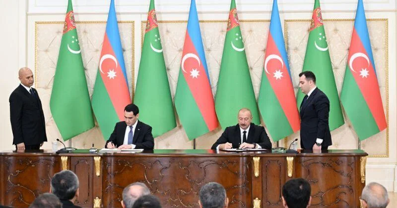 Состоялся обмен азербайджано туркменскими документами ФОТО
