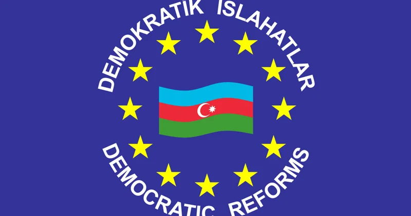 DİP iki jurnalisiti mükafata layiq gördü