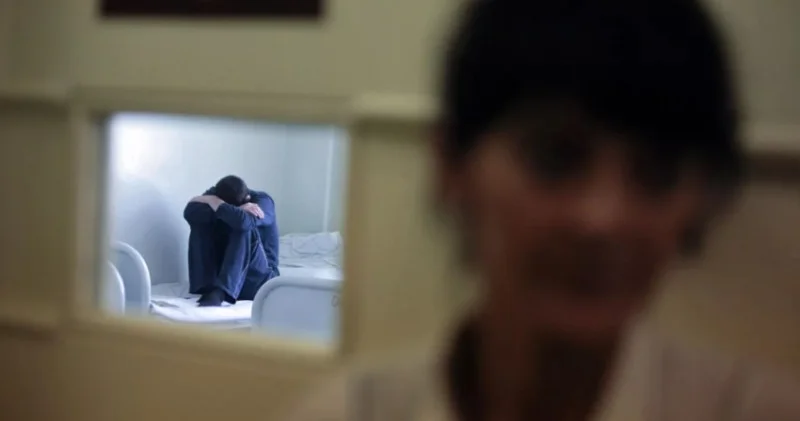 Ermənistanda iki pasiyent psixiatriya klinikasından qaçıb