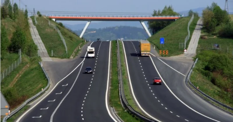 Yol həm sosialyönümlü layihədir, həm də iqtisadi layihədir TƏHLİL