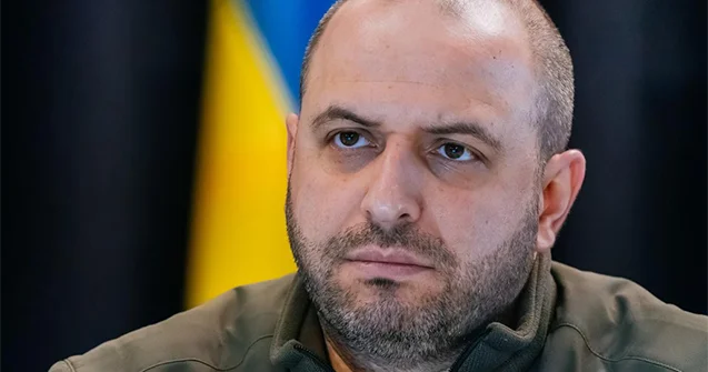 Zelenski Rusiya ilə görüşə onu göndərir