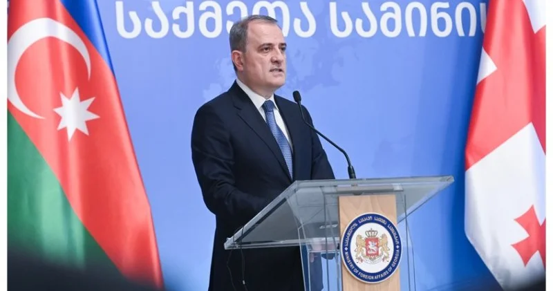 Ceyhun Bayramov gürcüstanlı həmkarını Ermənistanla normallaşma prosesi barədə məlumatlandırıb