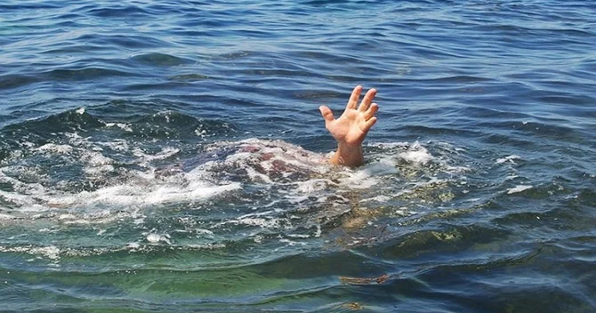 54 yaşlı aktyor istirahət zamanı dənizdə boğuldu
