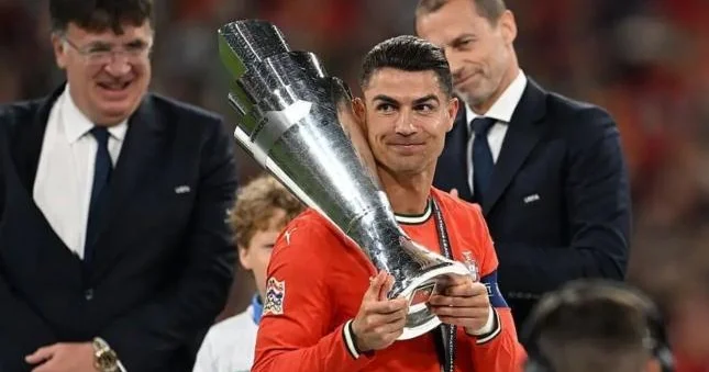 Ronaldo normal insan deyil