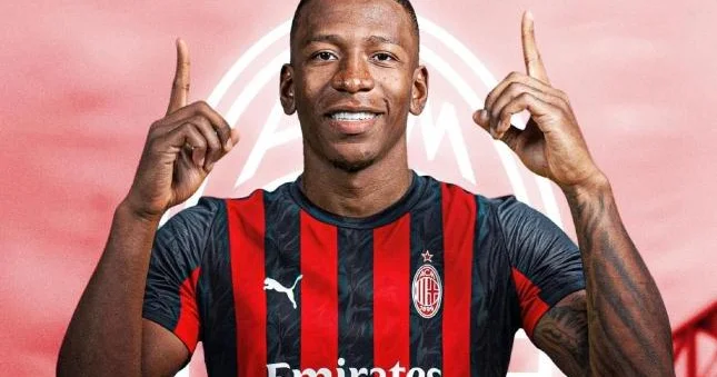 Milan Premyer Liqadan oyunçu transfer edir