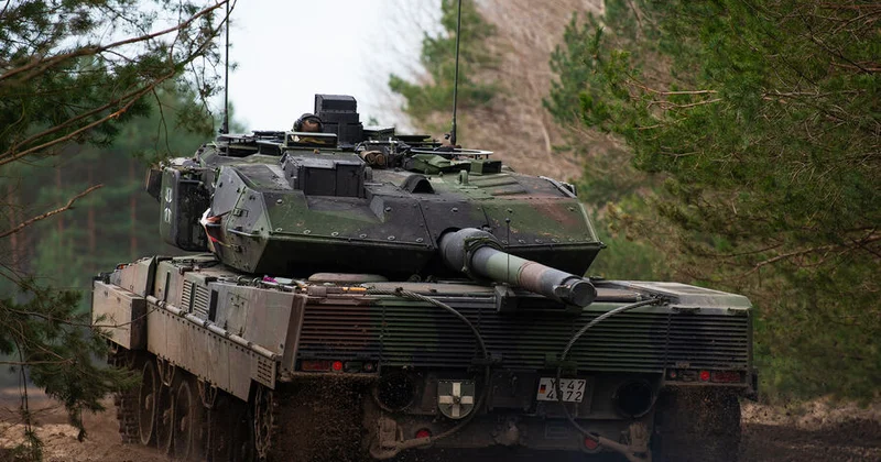 Kanada Ukraynaya gətirilən tankların təmiri üçün 15 milyon dollar ayıracaq