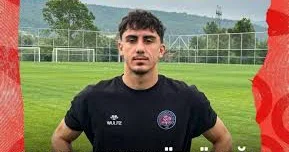 Fatih Karagümrük hücumçu transfer edib