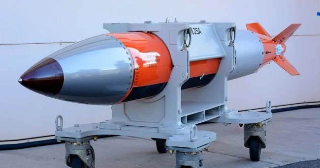 ABŞ ın nüvə silahları 16 ildə ilk dəfə Britaniya aviabazasına qaytarılıb