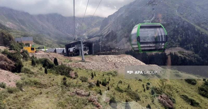 Azərbaycan jurnalistləri Qırğızıstanda Ala Arça Dövlət Təbiət Parkını ziyarət ediblər FOTO