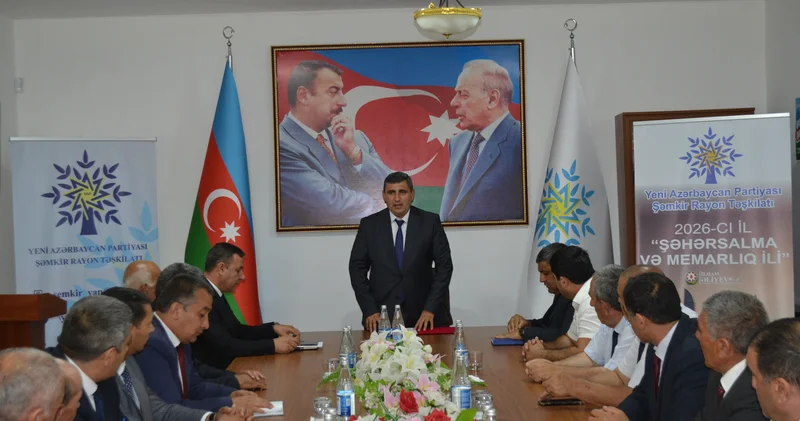Yeni Azərbaycan Partiyası Şəmkir rayon təşkilatında ərazi partiya təşkilatlarının sədrləri ilə görüş keçirilib ŞƏRH