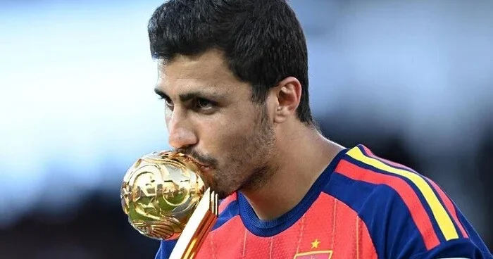 Rodri İspaniya nəhəngi ilə anlaşdı