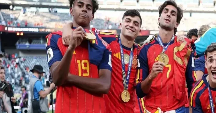 Barselona dünya çempionları ilə elit klub siyahısında