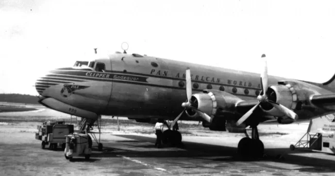 Atlantik okeanında 74 il əvvəl qəzaya uğramış təyyarənin qalıqları tapıldı FOTO