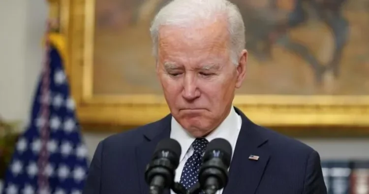 Bayden amerikalı hərbçilərin boğazından kəsib Ukraynaya silahlar alıb