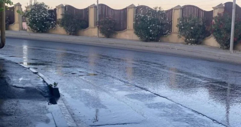 Bakının bu qəsəbəsində su borusu partladı Son vəziyyət