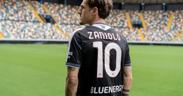 Zaniolo “Udineze”də qaldı “Qalatasaray”dan birdəfəlik ayrıldı