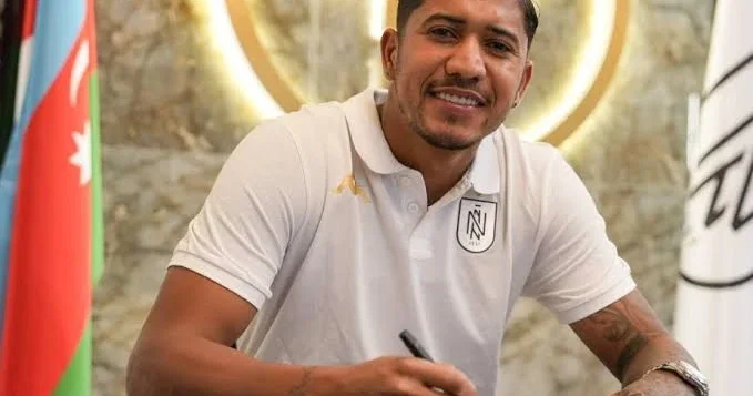 Freddi Varqas yenidən “Neftçi”də Futbolçu Bakıdadır