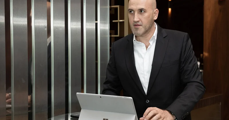“Yüksəksürətli internet ən azı 2 dəfə ucuzlaşmalıdır” Elvin Abbasov
