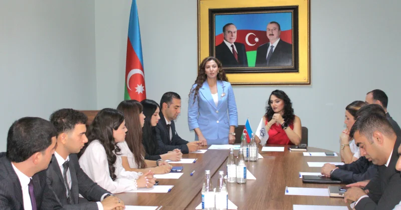 Naxçıvanda “Rəqəmsal İnsan Hüquqları” mövzusunda məlumat sessiyası keçirilib