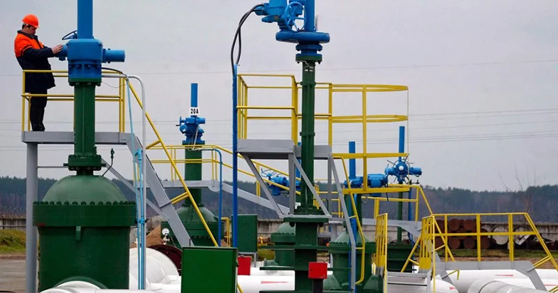 Новый удар по Дружбе : Венгрия и Словакия остались без российской нефти