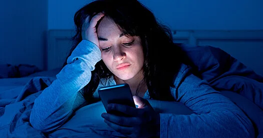 Telefon asılılığı artıq xəstəlik sayılır? ŞƏRH EDİLDİ