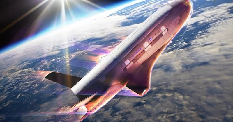 SpaceX успешно вывела на орбиту беспилотный аппарат