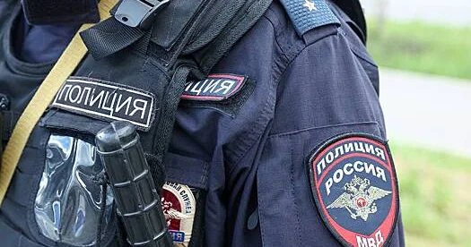 Oğrular rus polisini döyməyə çalışıblar və qaçıblar...