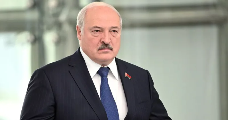 Лукашенко готов принять Путина и Зеленского