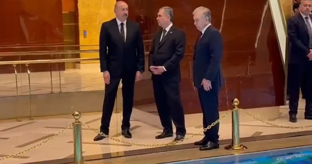 Liderlər yüksəksəviyyəli görüşdən əvvəl Video