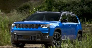 Yeni Jeep Cherokee təqdim olunub...
