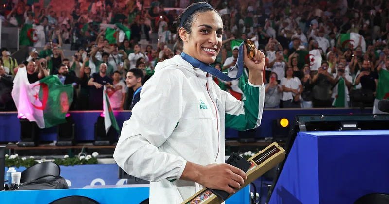 Boks üzrə Olimpiya çempionu İman Xelif boksdan getməsi ilə bağlı xəbərləri təkzib edib