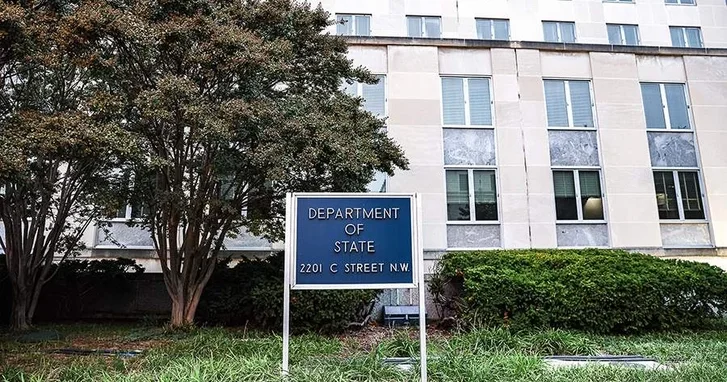 Госдеп США намерен проверить более 55 млн получивших визы иностранцев