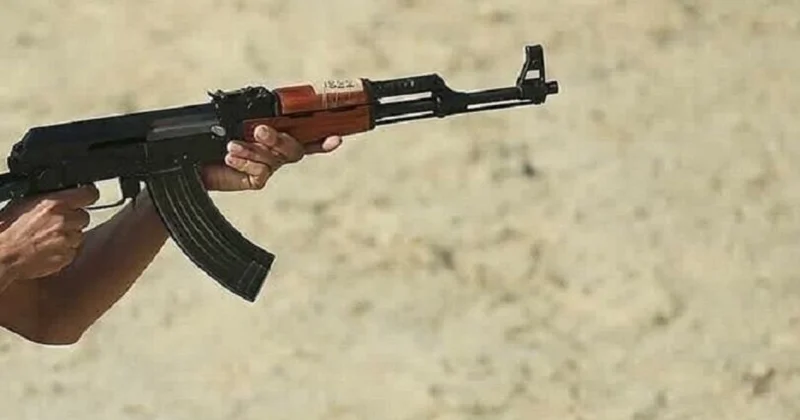 İranda terror aktı törədildi Beş polis öldü