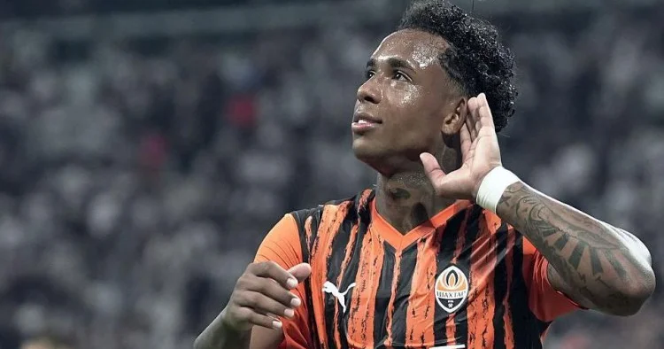 Milan Şaxtyor un legionerini istəyir