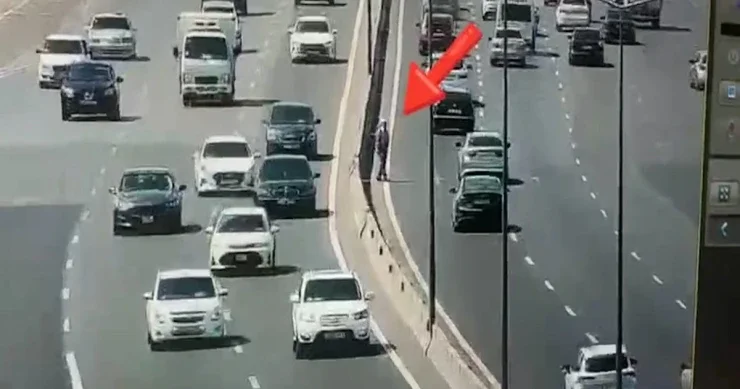 Bakıda yolu keçən kişini maşın belə vurdu ANBAAN VİDEO