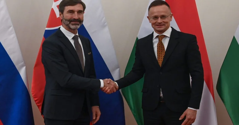 Macarıstan və Slovakiya Avropa Komissiyasını Ukraynanı dayandırmağa çağırıb