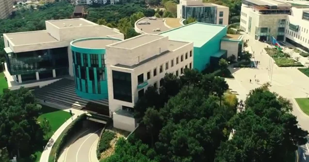 Bu ali təhsil ocağı keçid balına görə rekord qırdı